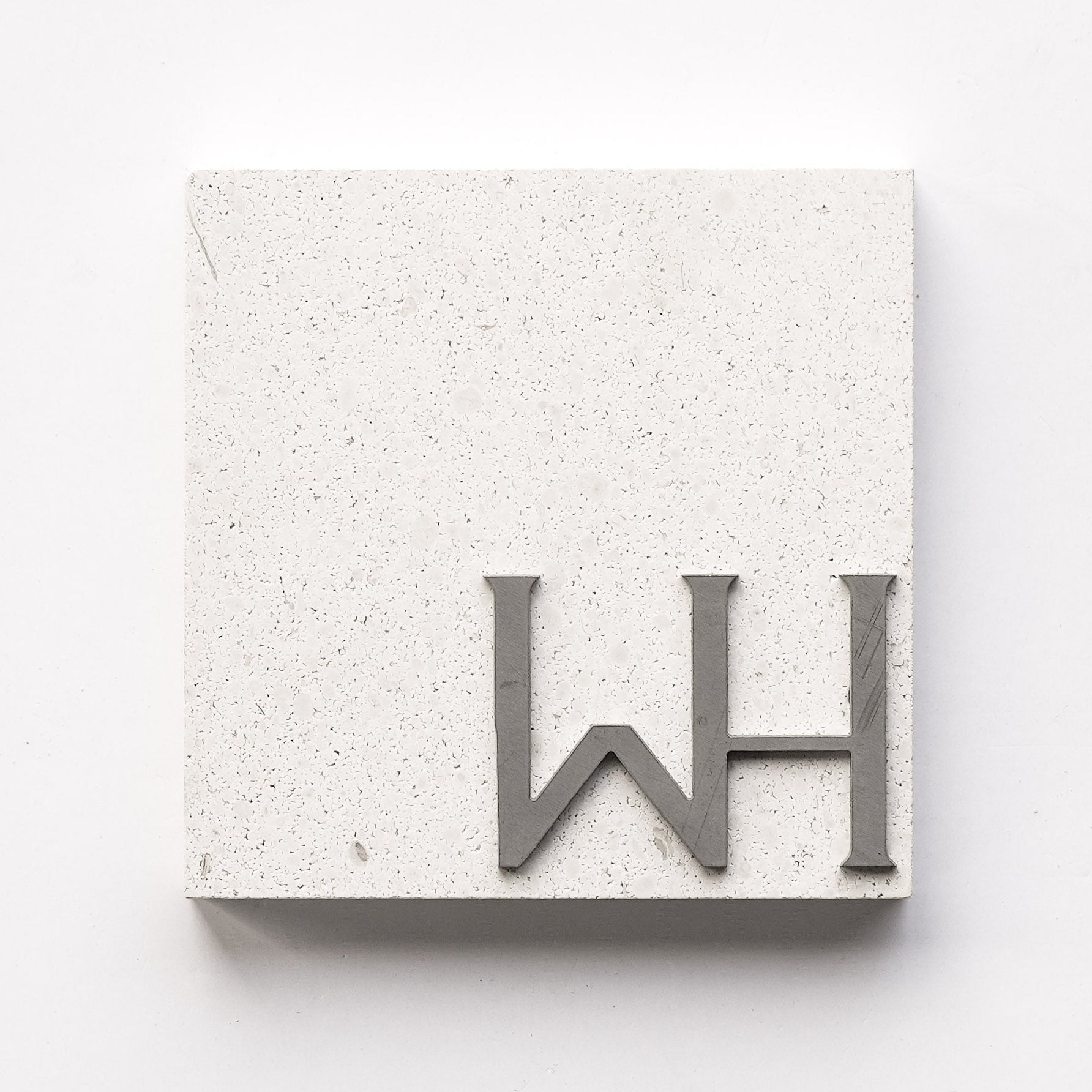 WOOLY WHITE - Honed