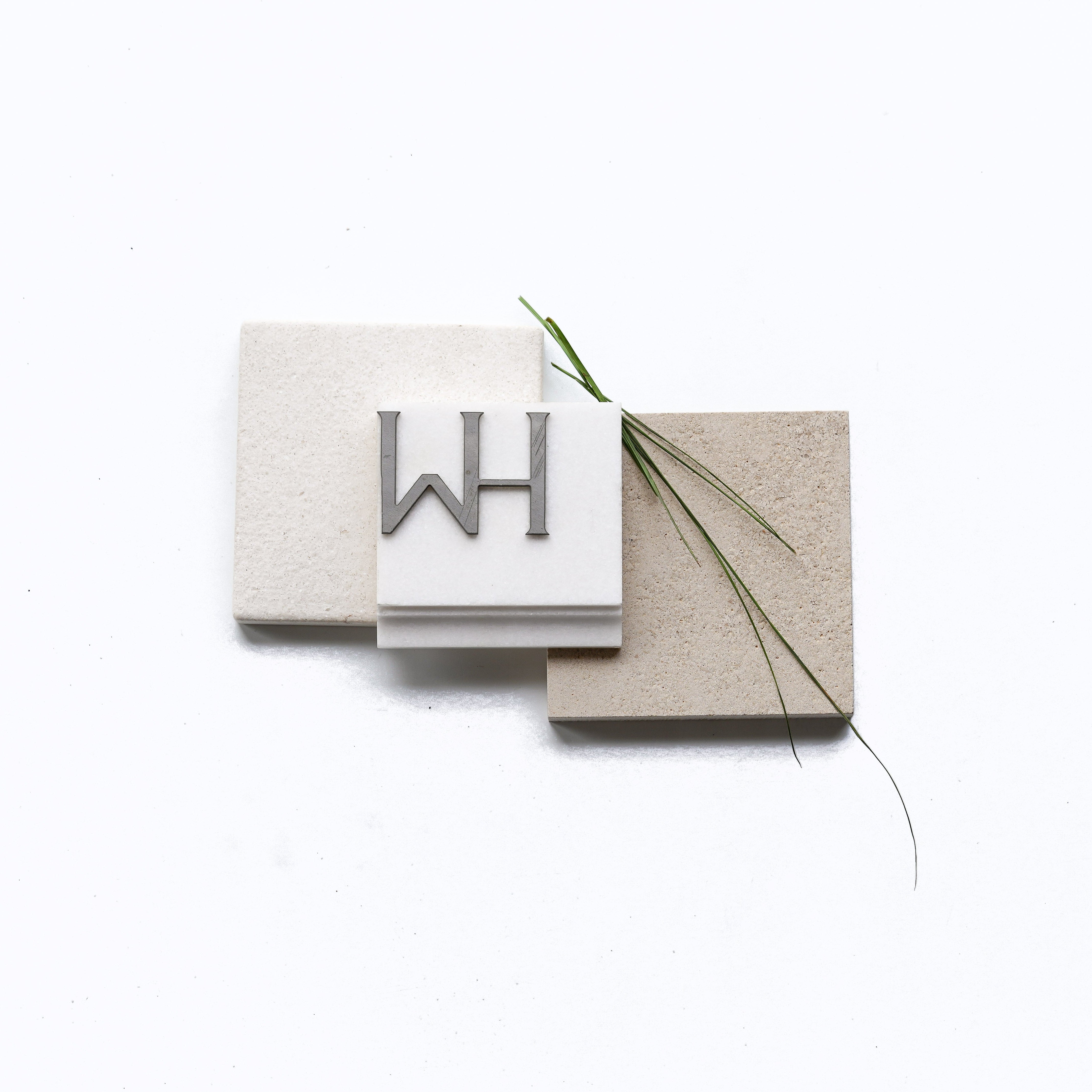 PURE WHITE - Pillowed