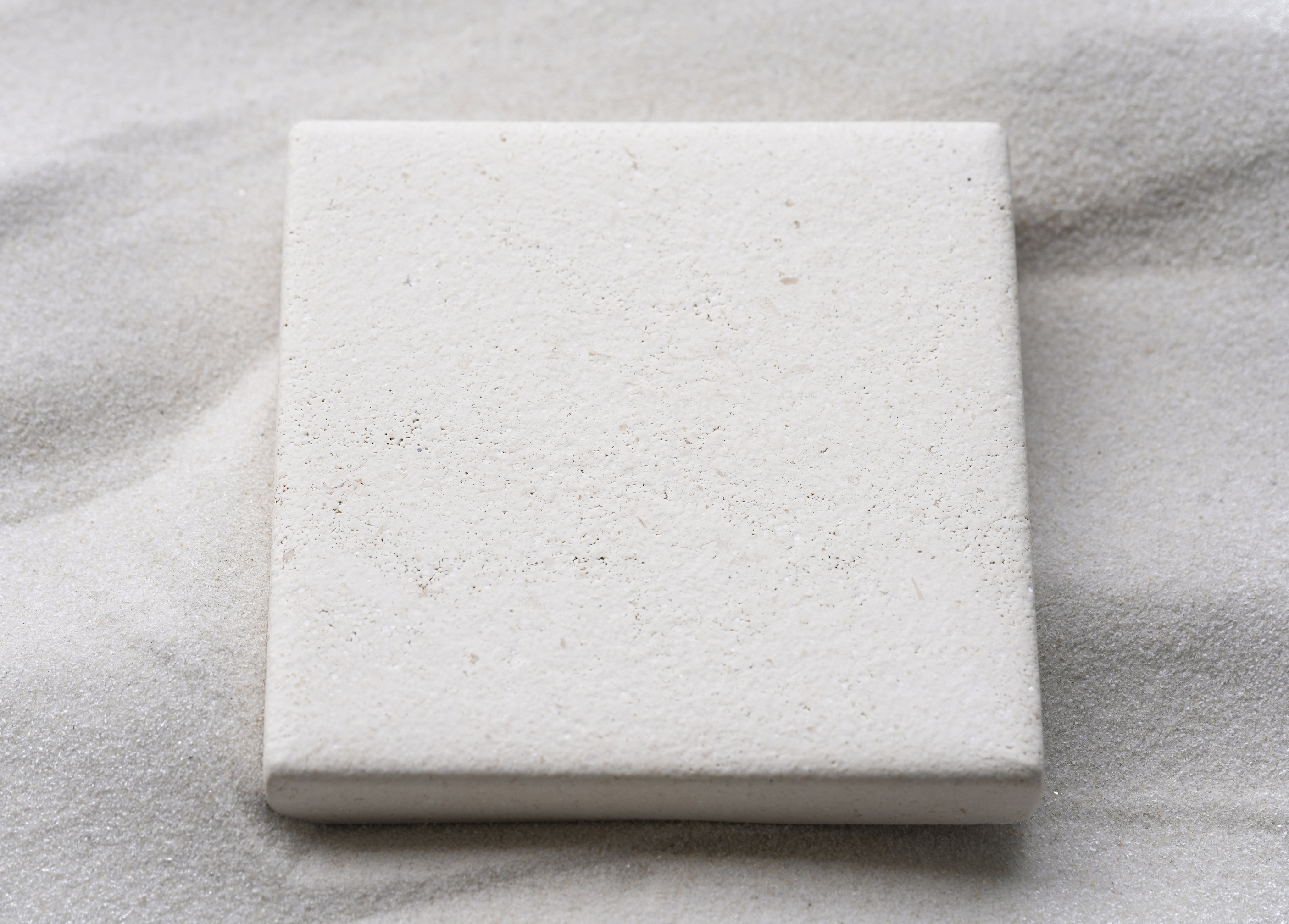 PURE WHITE - Pillowed